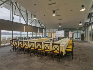 SNAGOV CLUB (40 KM FROM BUCHAREST)