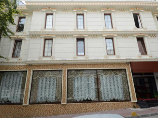 Safir Hotel