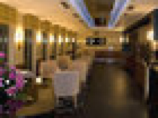 HOLIDAY BEACH BUDAPEST WELLNESS amp; CONFERENCE HOTEL