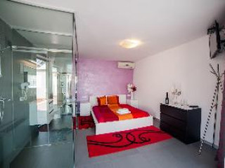 LA VILLA HILL RESORT