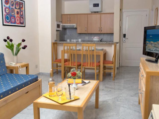 Apartamentos Marola Park
