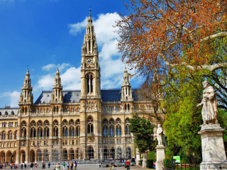 CIRCUIT DE MARTISOR BUDAPESTA VIENA 4 ZILE AUTOCAR