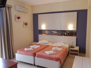 PLANOS BEACH HOTEL