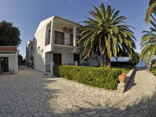 KOMMENO BELLA VISTA