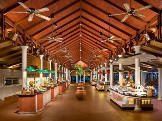 Royal Island Resort & Spa