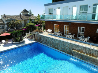 HOTEL COMPLEJO LOS ROSALES