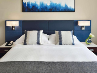 Movenpick Hotel amp; Apartments Bur Dubai