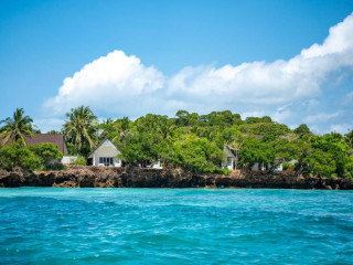 The Sands at Chale Island