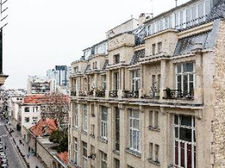 YLLEN EIFFEL