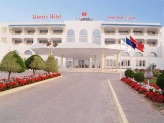 Ramada Liberty Resort