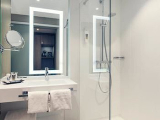 MERCURE PARIS TOUR EIFFEL GRENELLE
