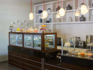 Paloma Marina Suites