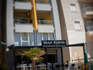 Klebrido Hotel