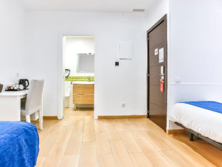 Laramond Barcelona Rooms