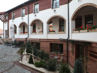 LA MAISON DE CAROLINE