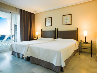 Monarque Sultan Aparthotel