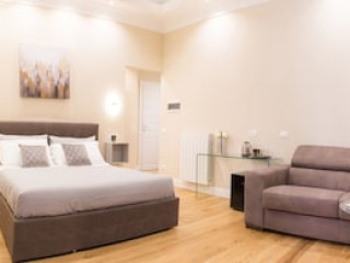 NAZIONALE PALACE SUITES