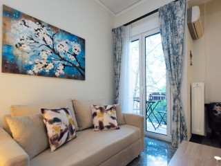 Blue Ark Athenian Nest