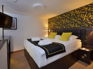 OPERA GARDEN HOTEL  APARTMENTS