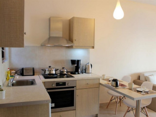 LIDO PARADISE APARTMENTS