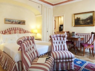 Petit Palais Hotel De Charme