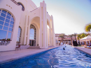 ROYAL LAGOONS RESORT