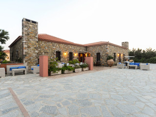 Varos Village Boutique Hotel