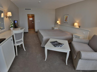 Villa Alasitas