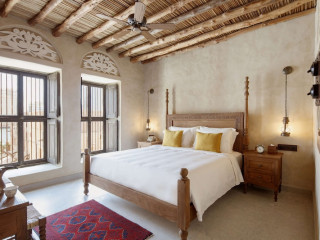 Al Seef Heritage Hotel Dubai, Curio Collection by Hilton