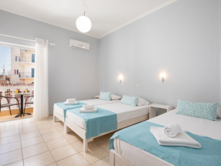Bella Vista Beach Hotel And Studios- Corfu Benitses Hotel