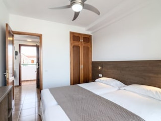APARTAMENTOS MONTEMAYOR