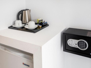 Smy Mediterranean White Santorini