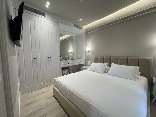 SEASIDE HOTEL