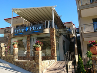 Artemis Plaza
