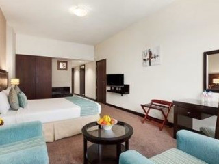 RAMADA BY WYNDHAM DUBAI DEIRA