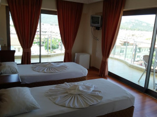 Sun Maris Central