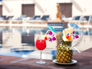 Jomtien Palm Beach Hotel