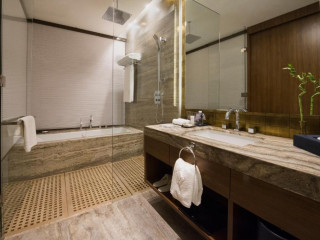 Wyndham Grand Bahrain Bay si Formula 1 Grand Prix Ticket