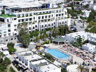 ROYAL ASARLIK BEACH HOTEL AND SPA