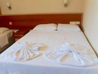 DOVE APART HOTEL