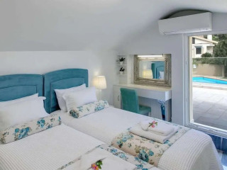 Sani Luxury Villas
