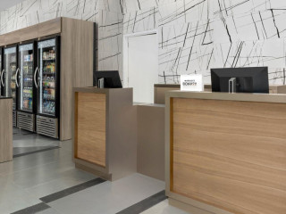 Residence Inn By Marriott New York Queens