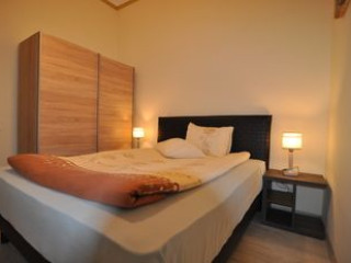 SELECT CITY CENTER APARTMENTS