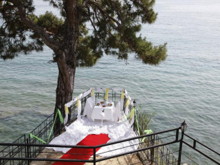 Aska Bayview Resort