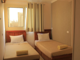 CHAMPOLLION HOSTEL