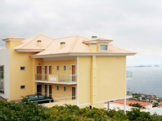 HOTEL APARTAMENTOS BAIA BRAVA