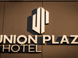 Union Plaza Hotel