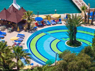 Fantasia Hotel De Luxe Kusadasi