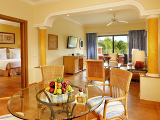 Barcelo Maya Colonial