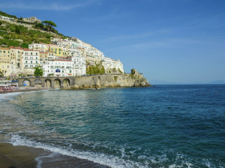 BOUTIQUE MANSION IN SORRENTO WITH PICTURESQUE VIEW